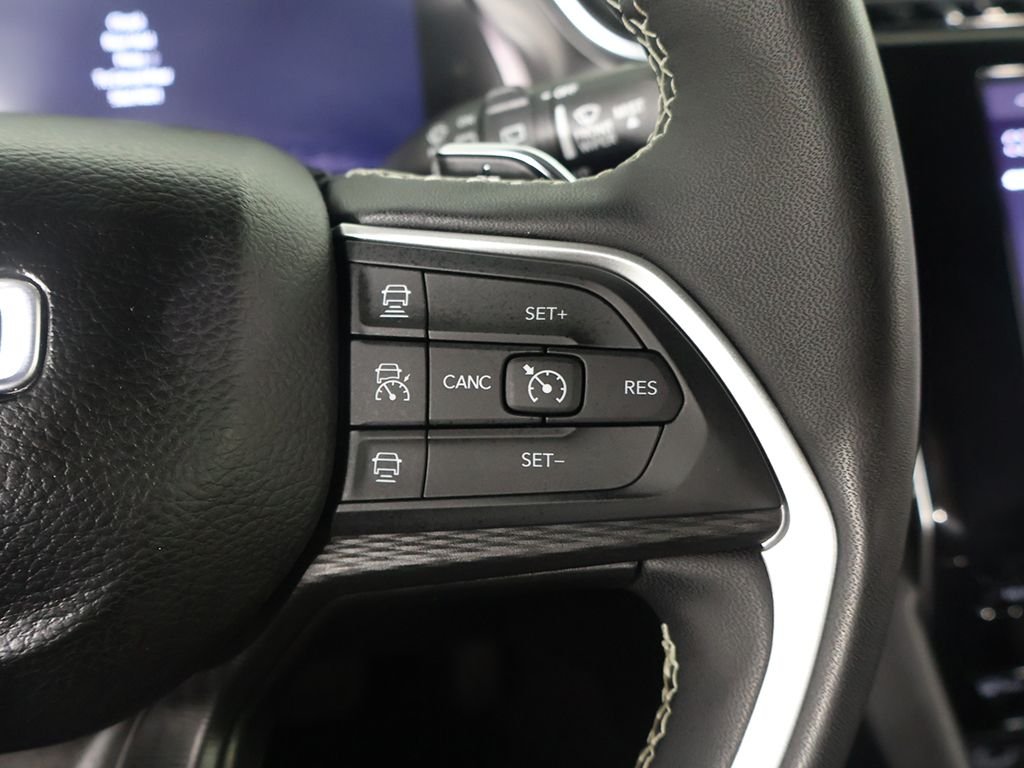 Used 2024 Gray Jeep Altitude X image 42