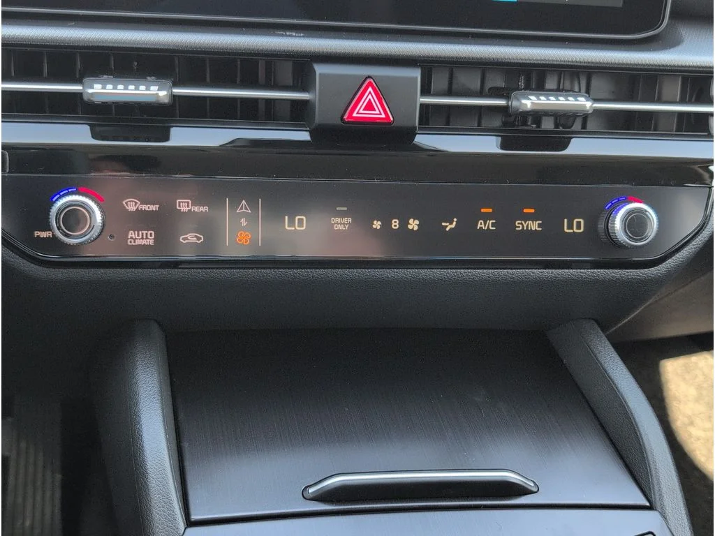 New 2026 Steel Gray Kia LX image 16