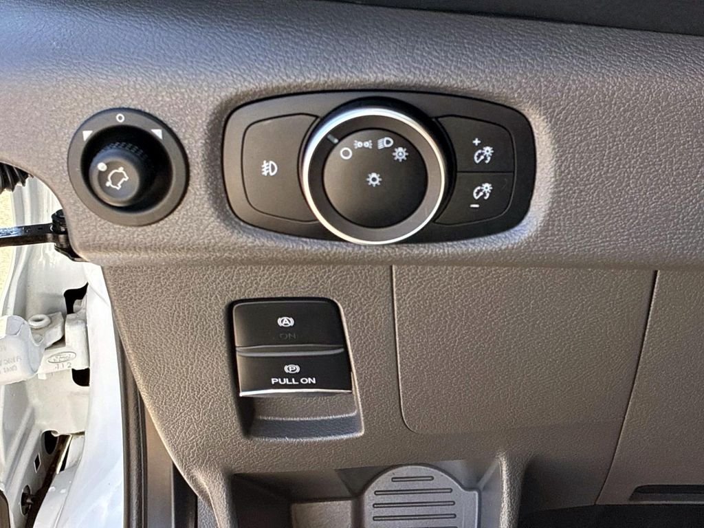 Used 2025 White Ford  image 21