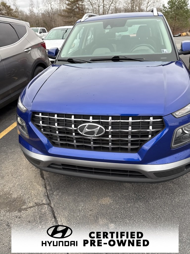 2022 Hyundai Venue SEL
