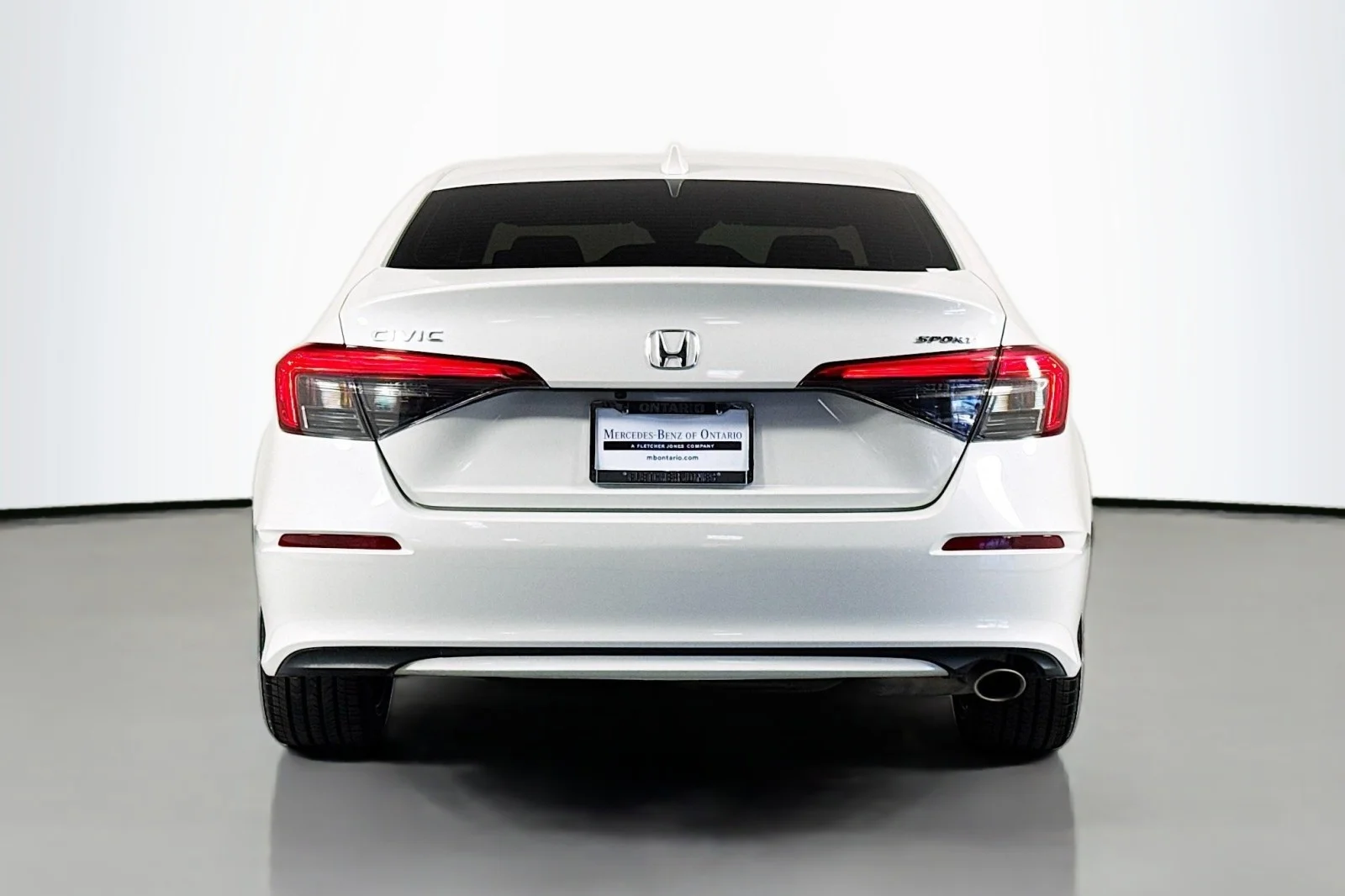 Used 2024 Platinum White Pearl Honda Sport image 4