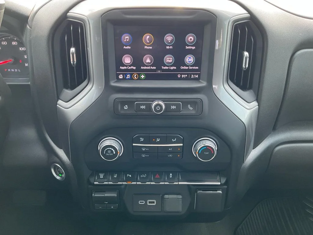 Used 2024 White Chevrolet Custom image 13