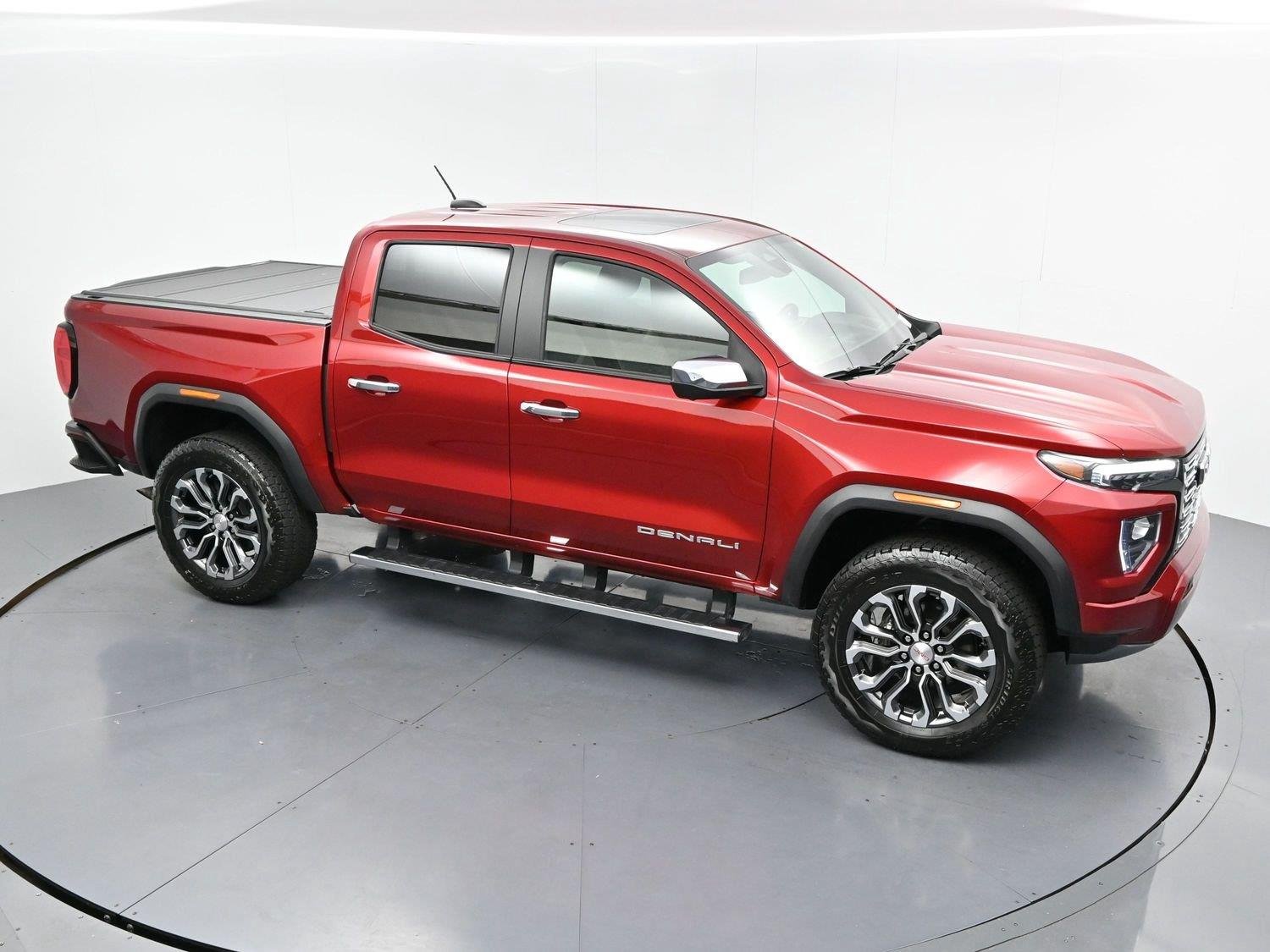 Used 2025 Volcanic Red Tintcoat GMC Denali image 36