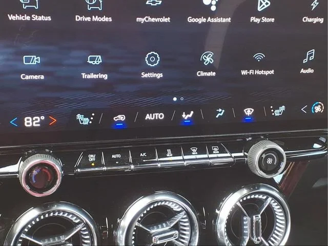 New 2026 Summit White Chevrolet LT image 10