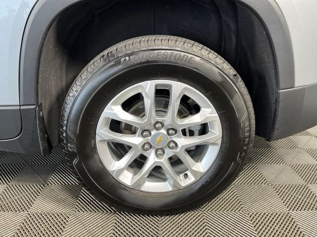 Used 2023 Gray Chevrolet LS image 11