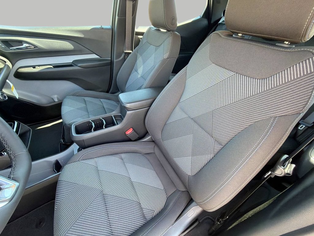 2027 Chevrolet Bolt LT - Photo 19