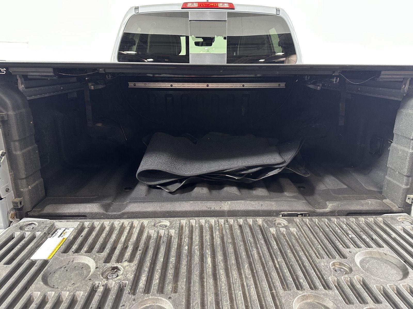 Used 2023 Boulder Gray Pearl Nissan PRO-4X image 6