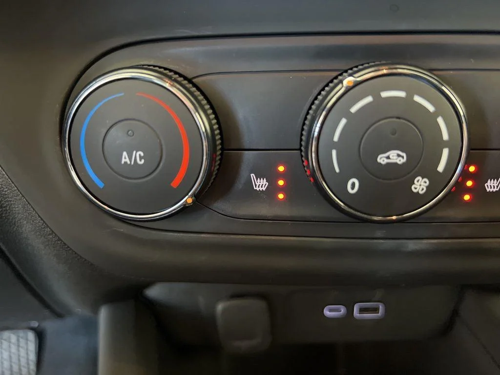 Used 2024 Crimson Chevrolet 1RS image 15