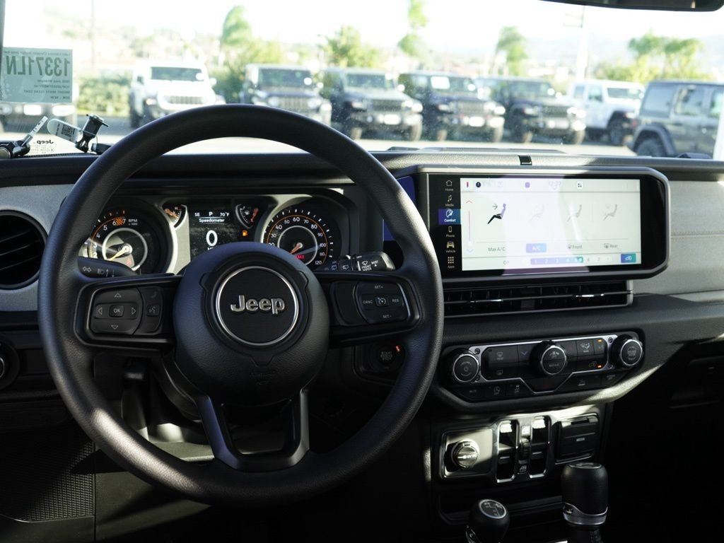 New 2026 Bright White Clear-Coat Exterior Paint Jeep Sport image 27