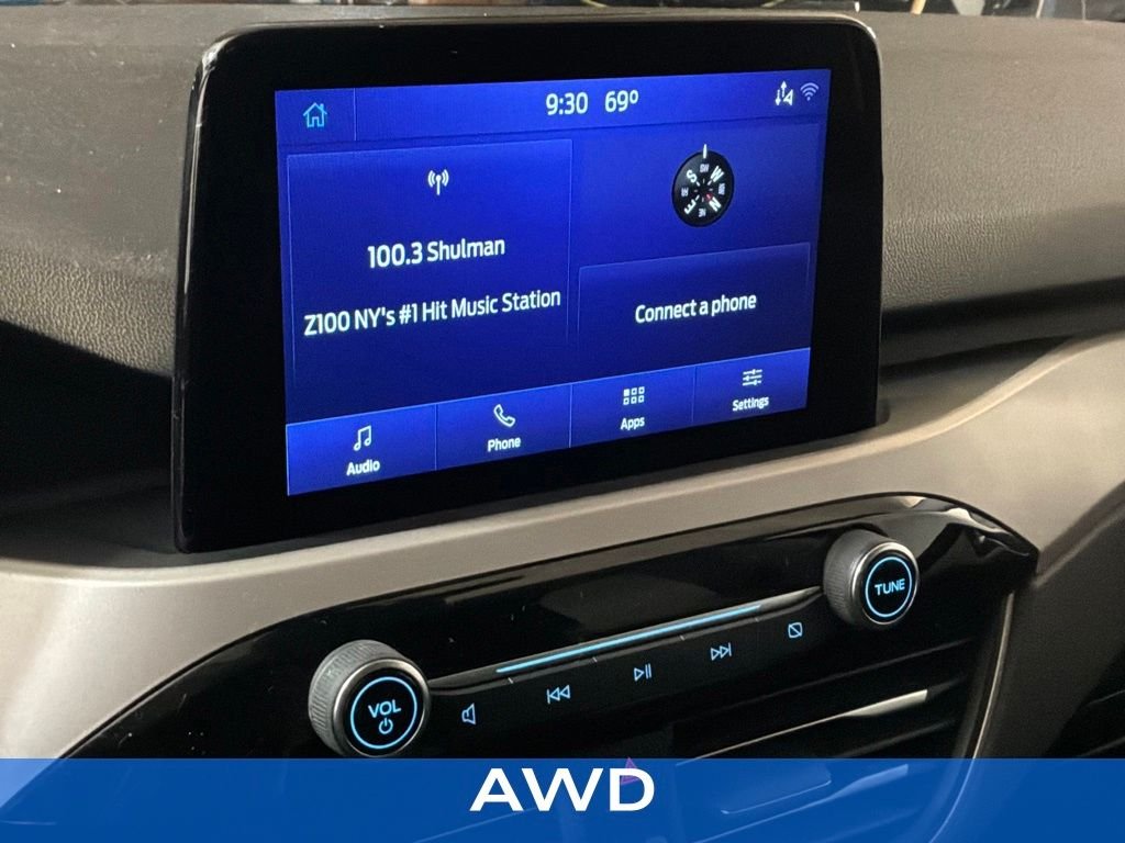 Certified 2022 Ford Escape SEL with VIN 1FMCU9H67NUB41724 for sale in Great Neck, NY