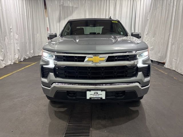 2025 Chevrolet Silverado 1500 LT - Photo 8