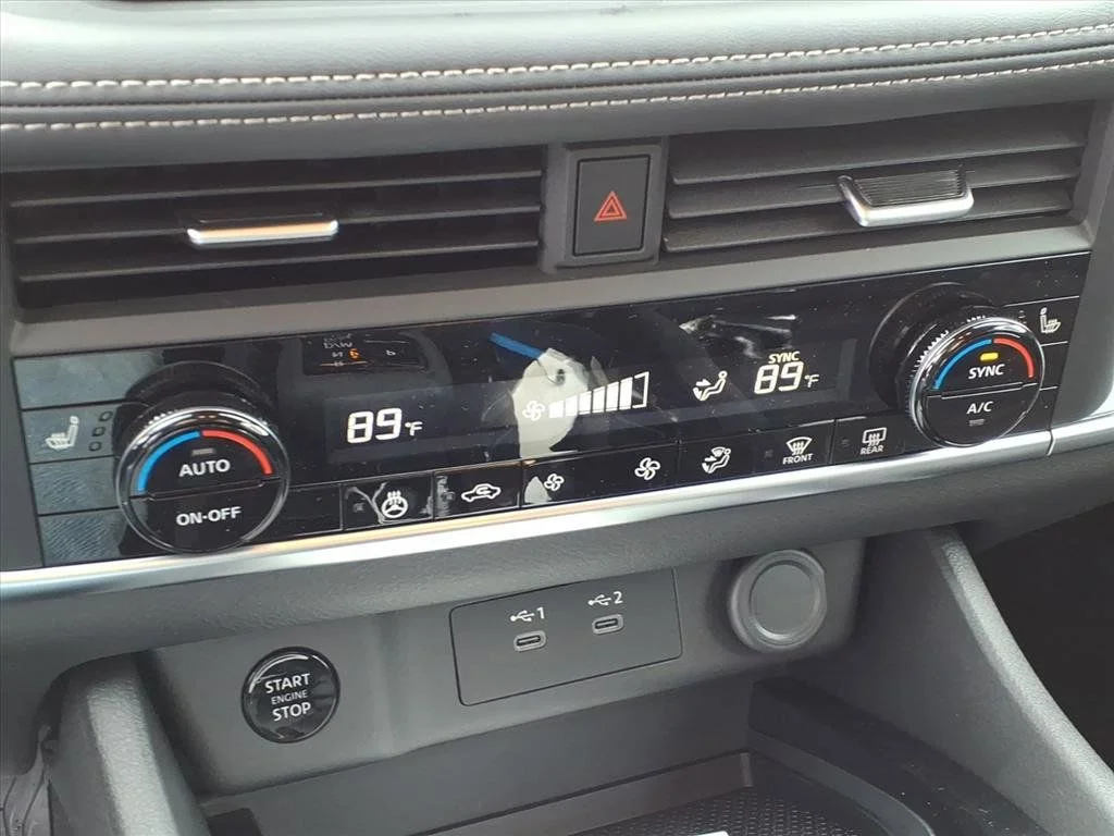 2026 Nissan Rogue SV - Photo 17