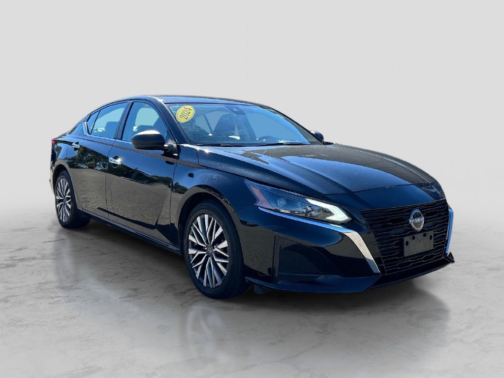 Used 2024 Black Nissan 2.5 SV image 7