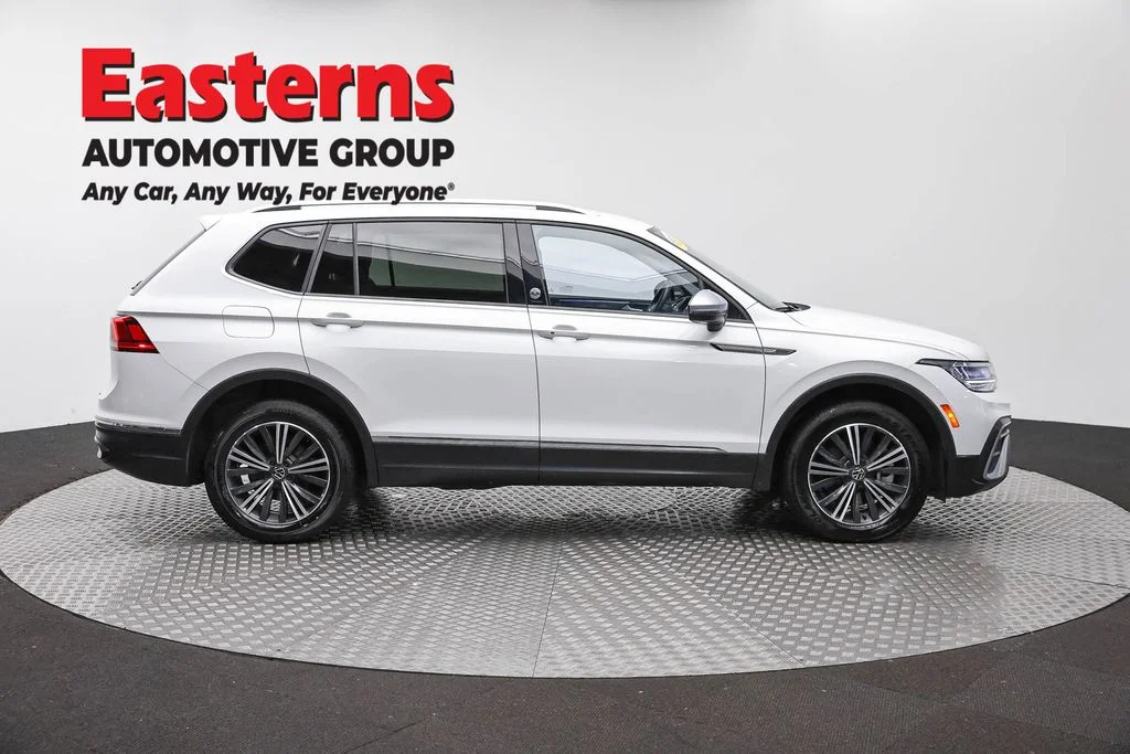 Used 2024 White Volkswagen 2.0T Wolfsburg Edition image 4