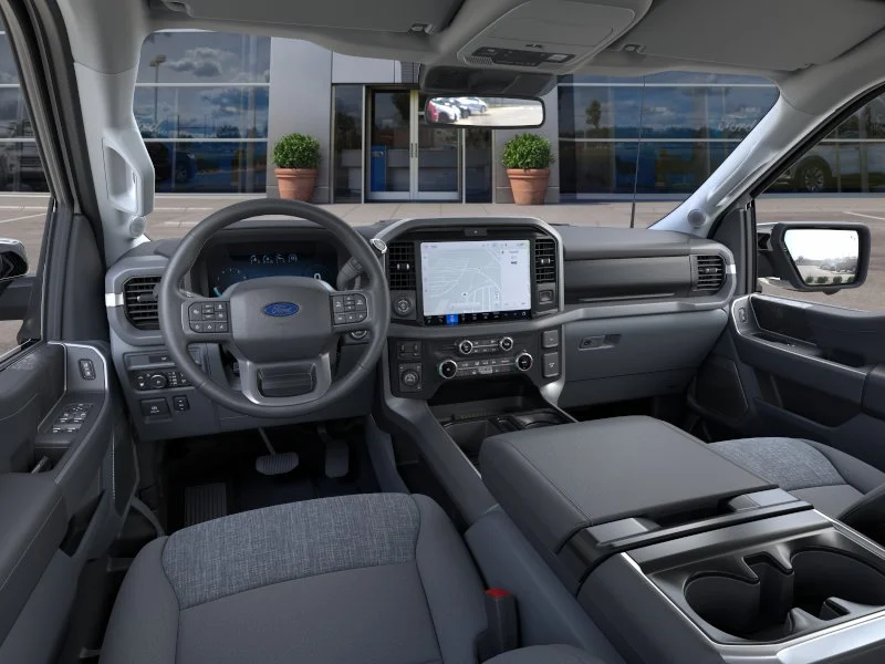 New 2026 Oxford White Ford XLT image 9