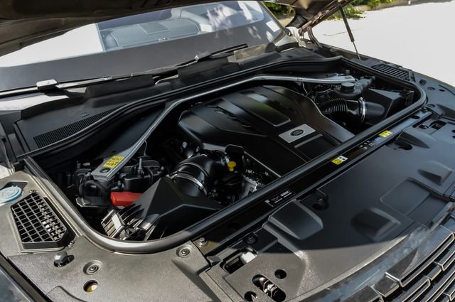 Used 2022 Gray Land Rover First Edition image 64