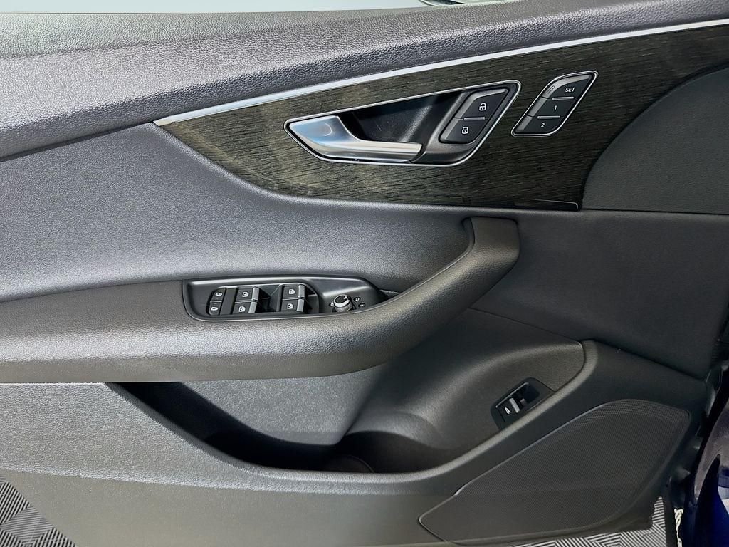 2022 Audi Q7 Premium - Photo 28