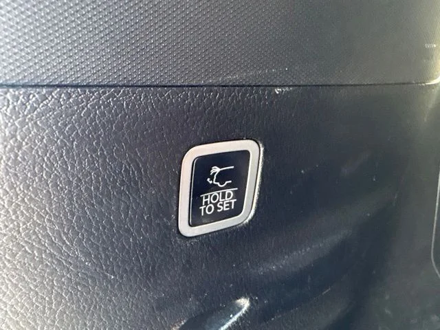 Used 2023 White Jeep Series III image 20
