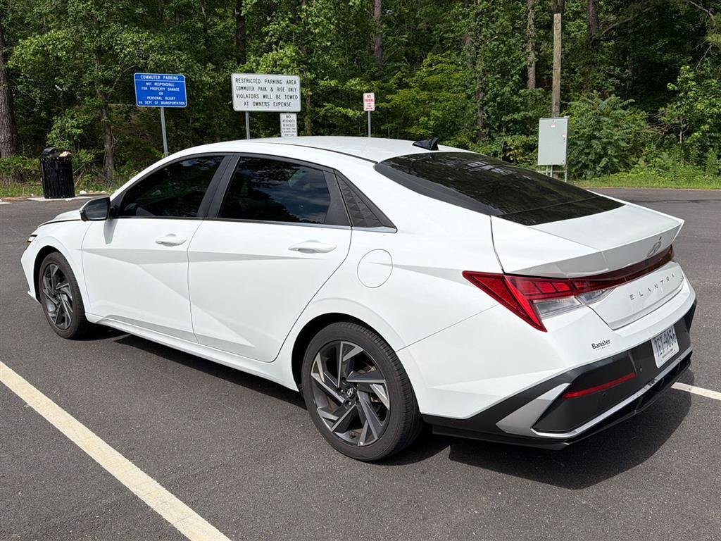 Used 2024 Serenity White Hyundai Limited image 3