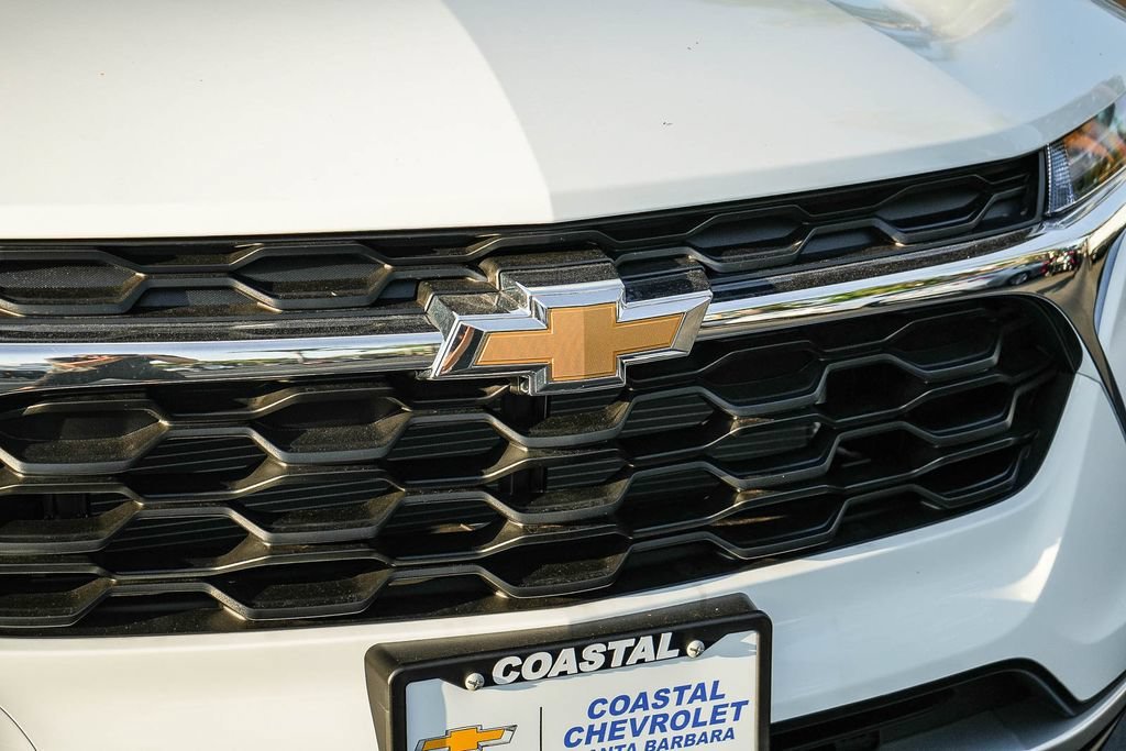 2026 Chevrolet Trax LT - Photo 9