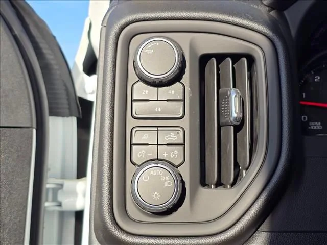 New 2026 Summit White Chevrolet Work Truck image 23