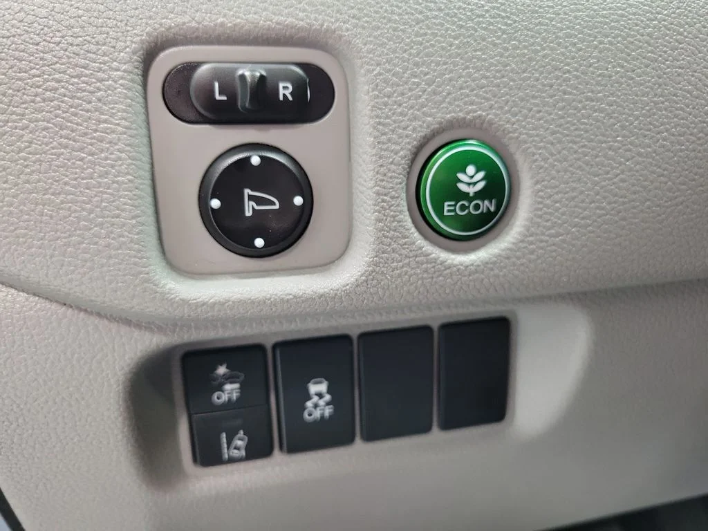 Used 2019  Honda EX-L image 38
