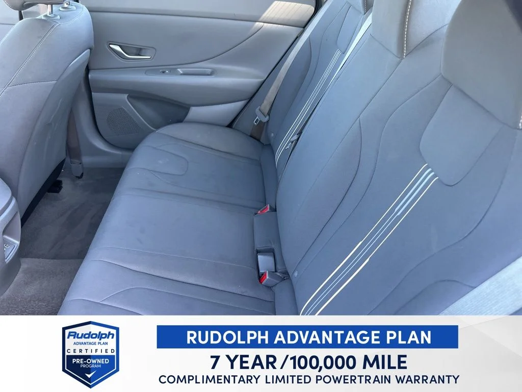 Used 2025 Gray Hyundai SEL Sport image 25