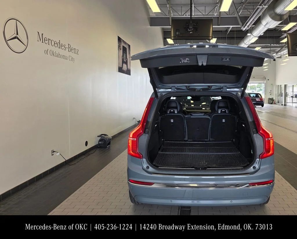Used 2023 Gray Volvo Ultimate image 7
