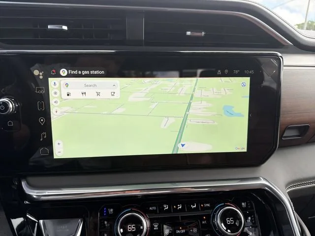 New 2026 Glacier White Tricoat GMC Denali Ultimate image 27