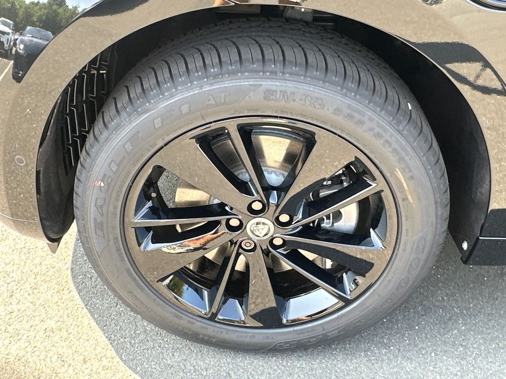 2026 Jaguar F-Pace R-Dynamic S - Photo 8