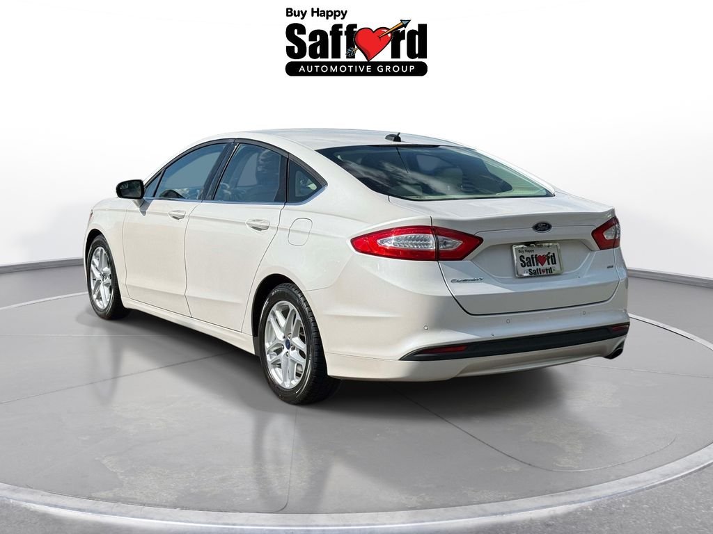 Used 2016 White Ford SE image 5
