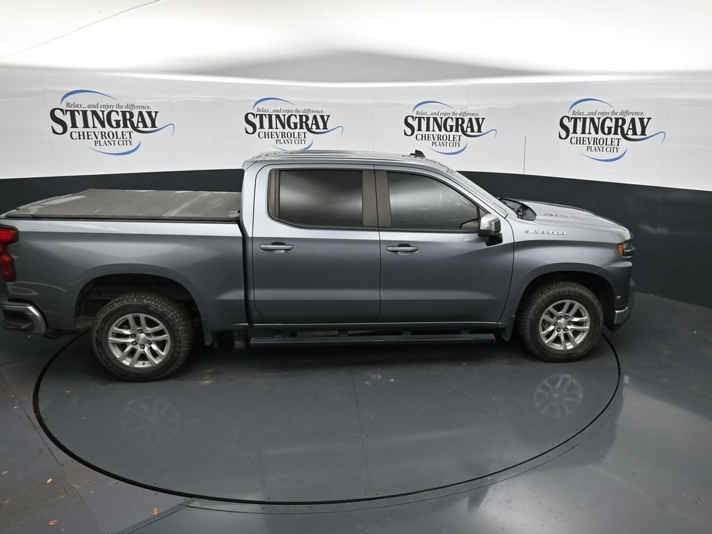 Used 2019 SATIN STEEL METALLIC Chevrolet LT image 25