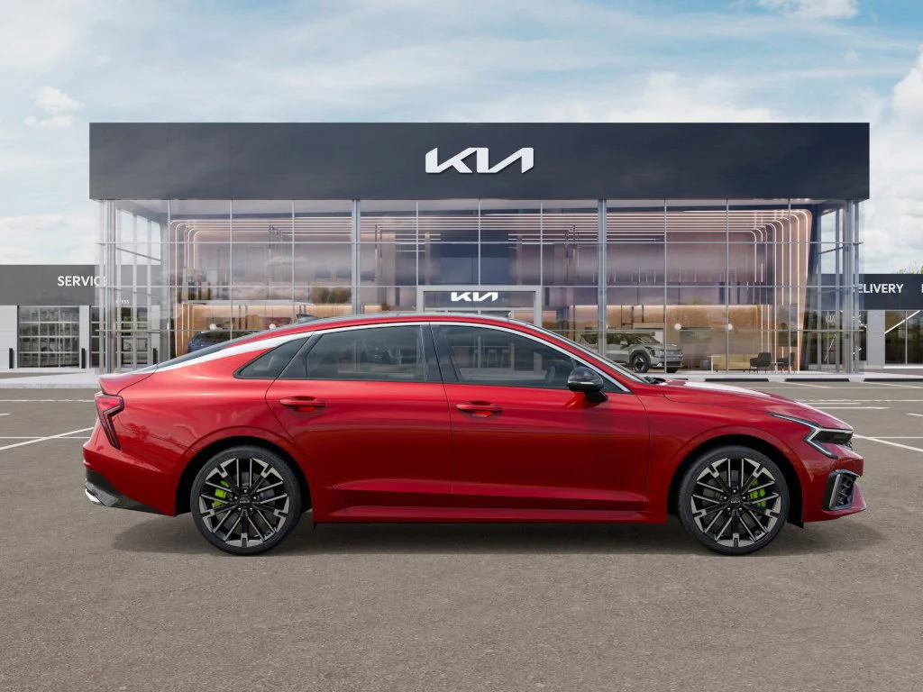 2026 Kia K5 GT - Photo 8