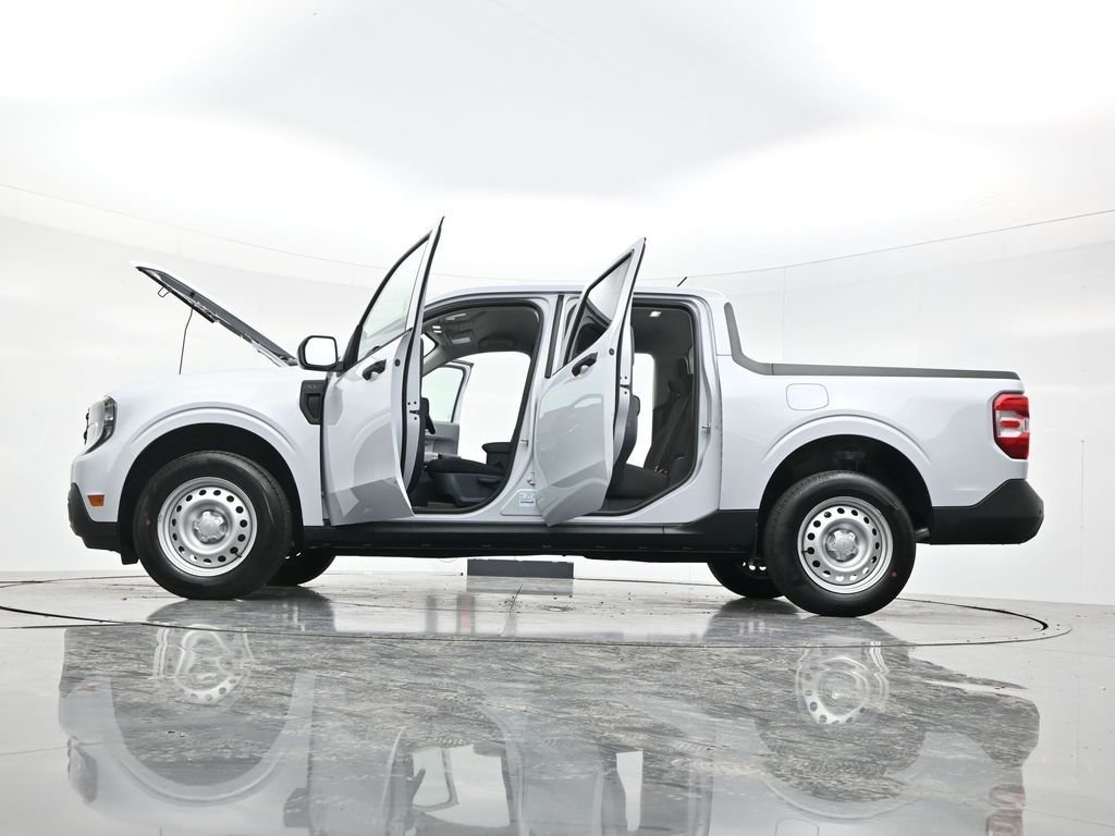 New 2026 Space White Metallic Ford XL image 51