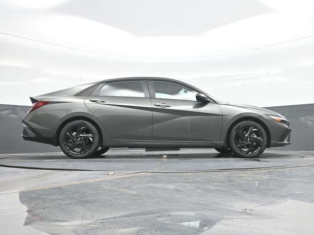 New 2026 Gray Hyundai SEL Sport Plus image 24