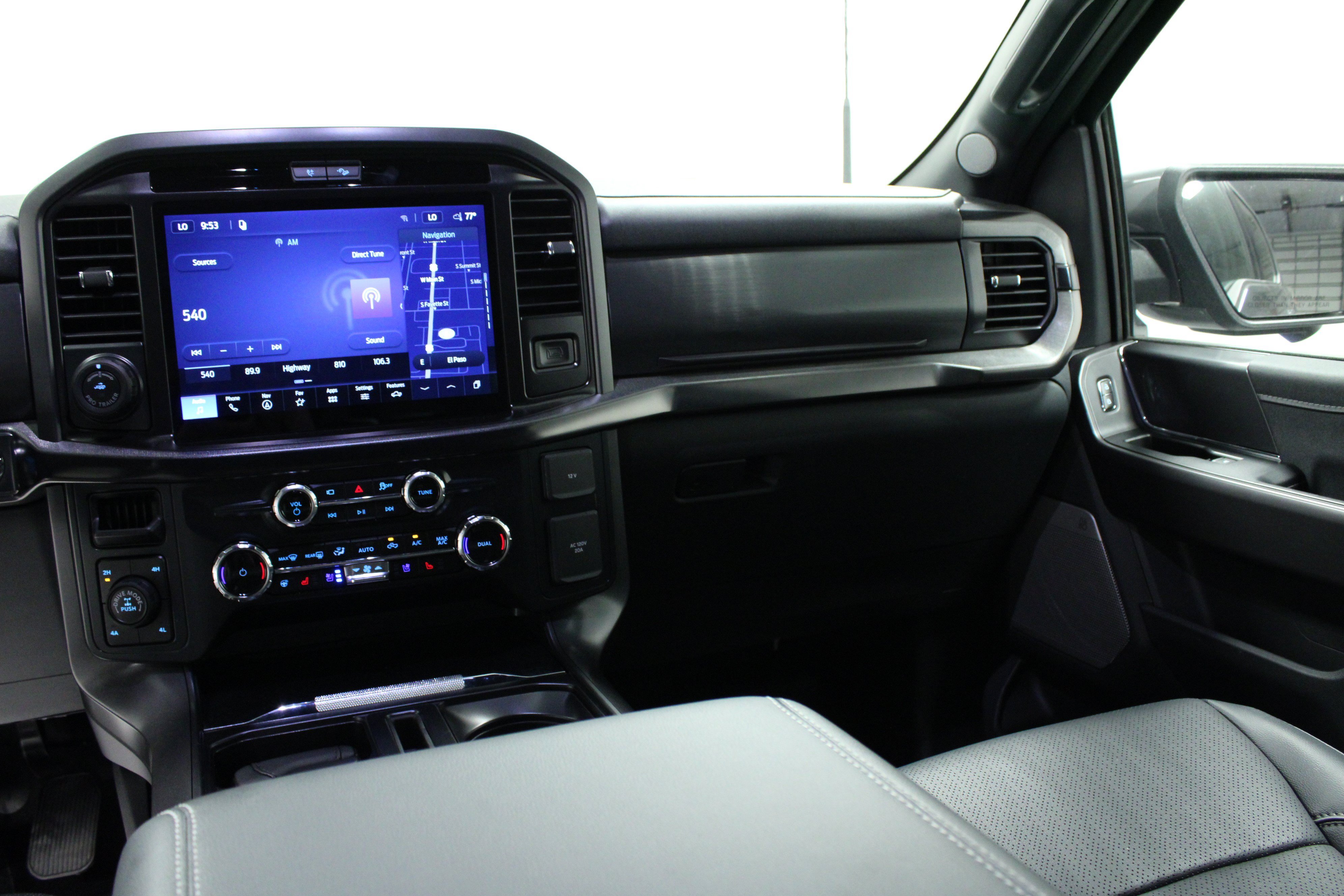New 2026 Carbonized Gray Metallic Ford LARIAT image 20