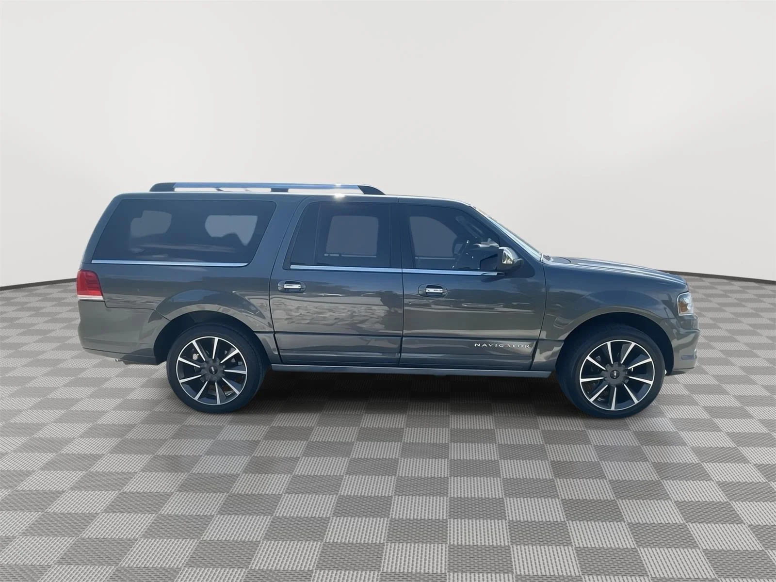 Used 2016 Magnetic Lincoln Reserve image 14