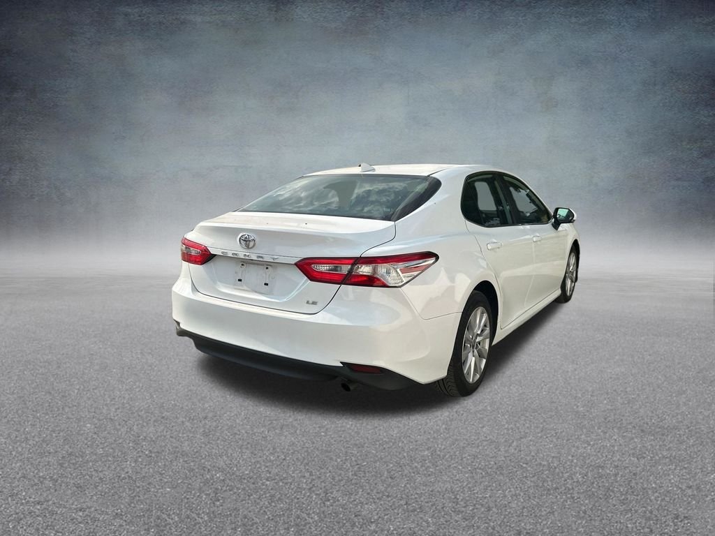 Used 2020 White Toyota LE image 6