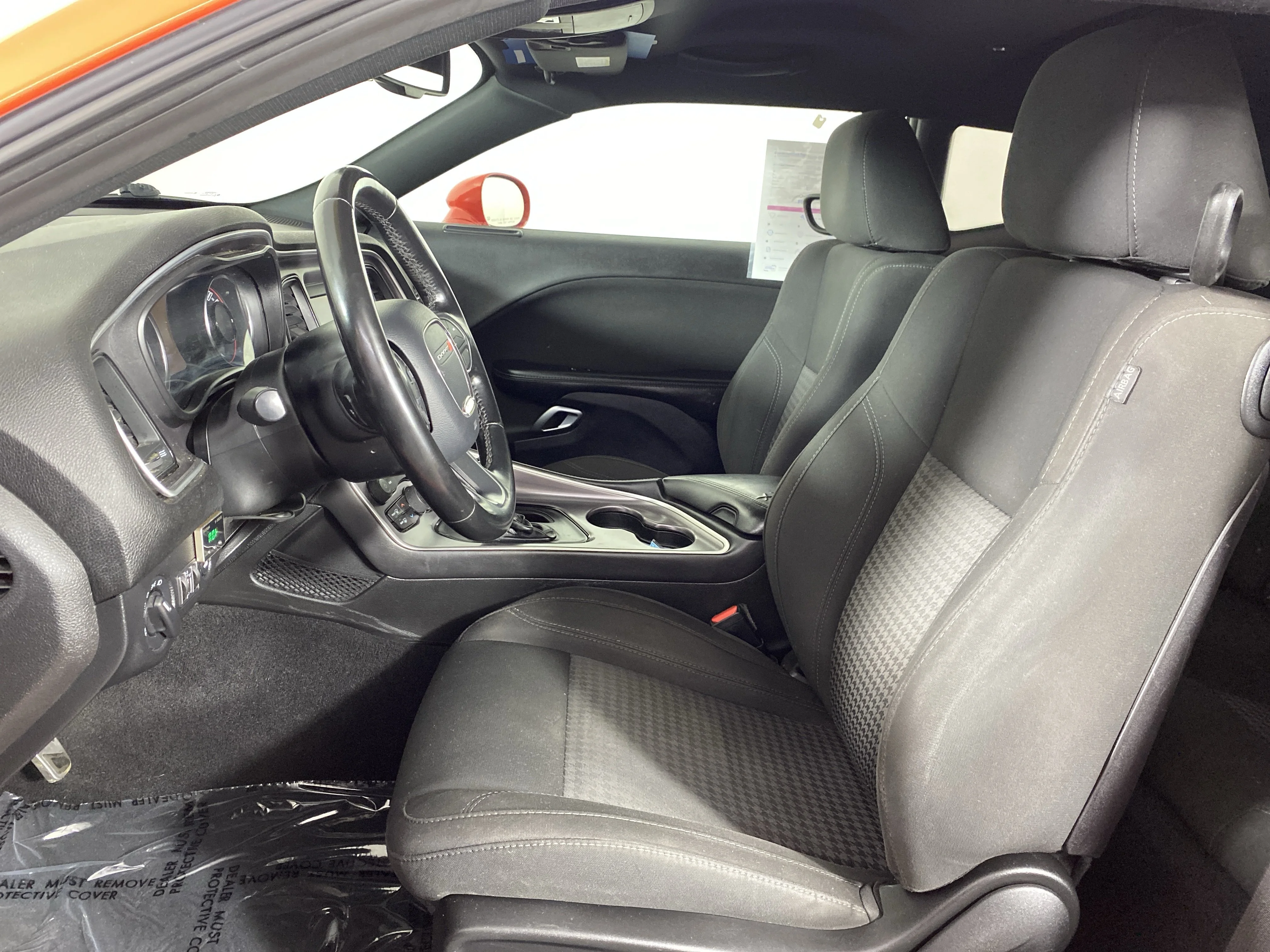 Used 2019 Go Mango Dodge SXT image 13
