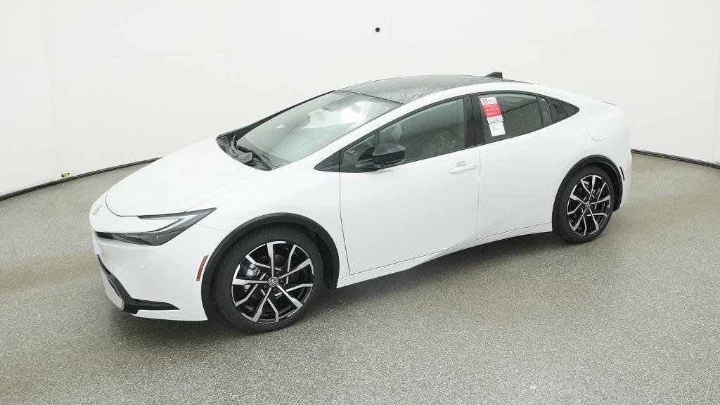 2026 Toyota Prius Plug-in Hybrid XSE - Photo 12
