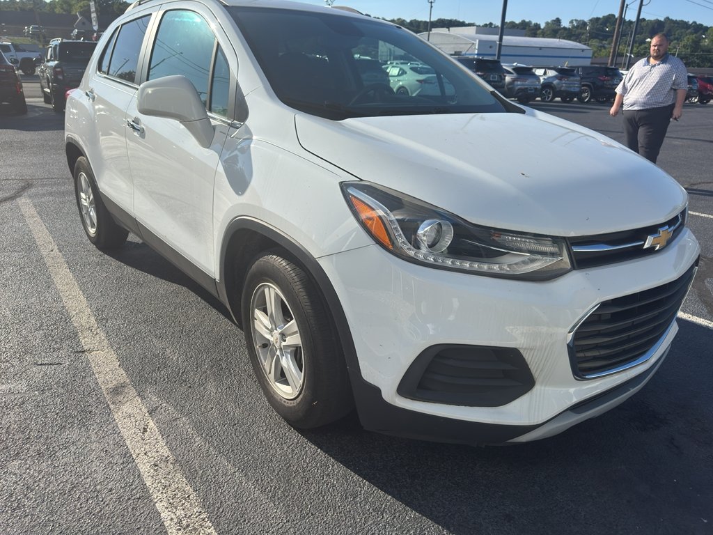 Used 2020 SUMMIT WHITE Chevrolet LT image 6