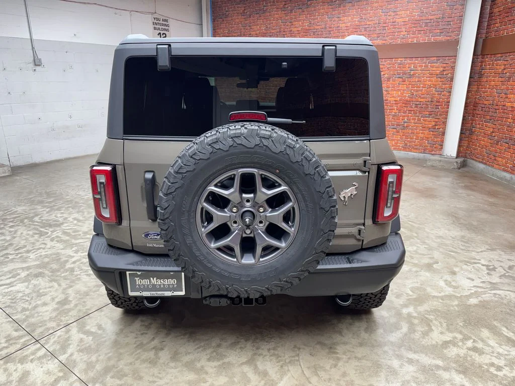 New 2025 Marsh Gray Ford Badlands® image 4