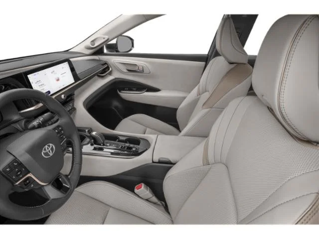 Used 2025 Bronze Age Toyota Limited image 12