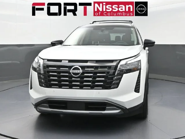 New 2026 White Nissan Platinum image 2