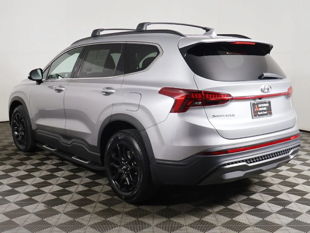 Used 2022 Silver Hyundai XRT image 9