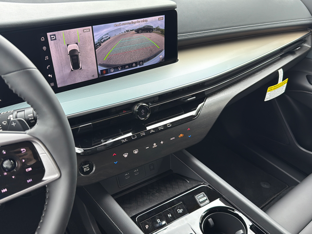 2025 Nissan Murano SL - Photo 13