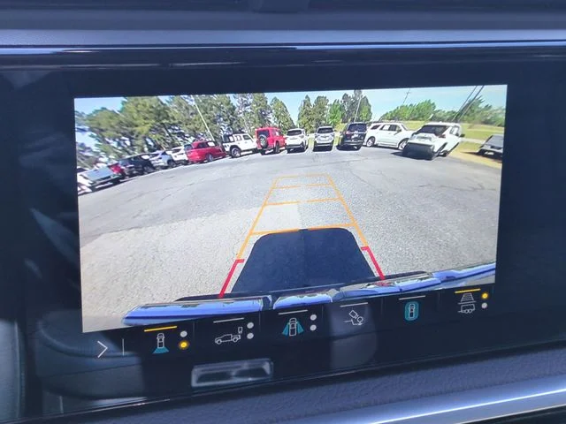Used 2023 Silver GMC Denali image 17