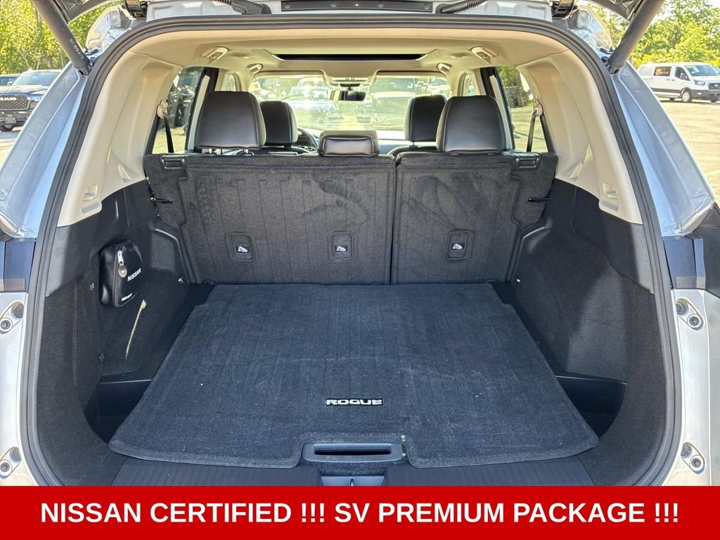 Used 2024 Silver Nissan SV image 13