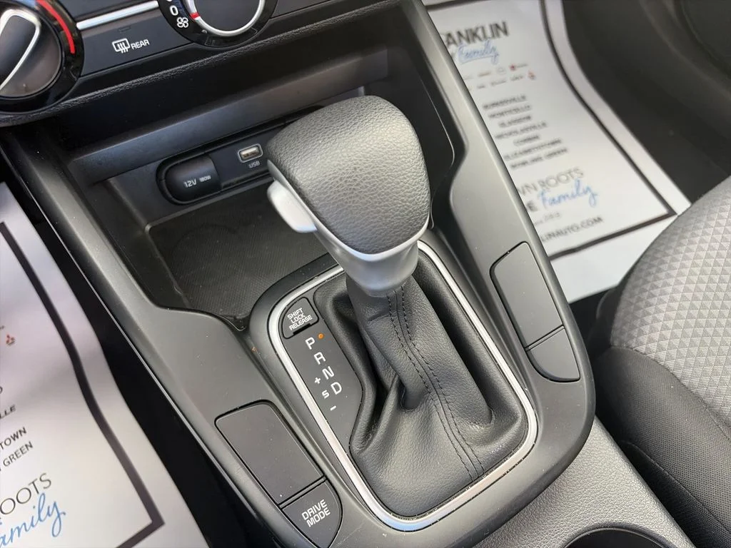 Used 2025 Black Kia LX image 25