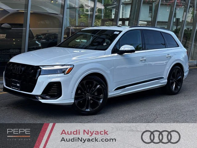 2025 Audi Q7 55 Premium Plus